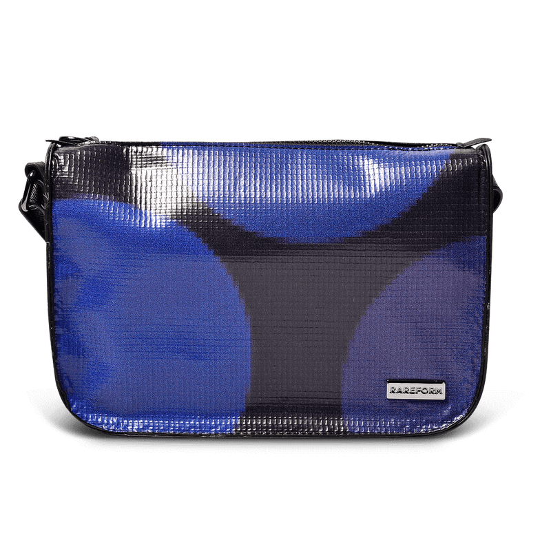 Rae Crossbody – RAREFORM